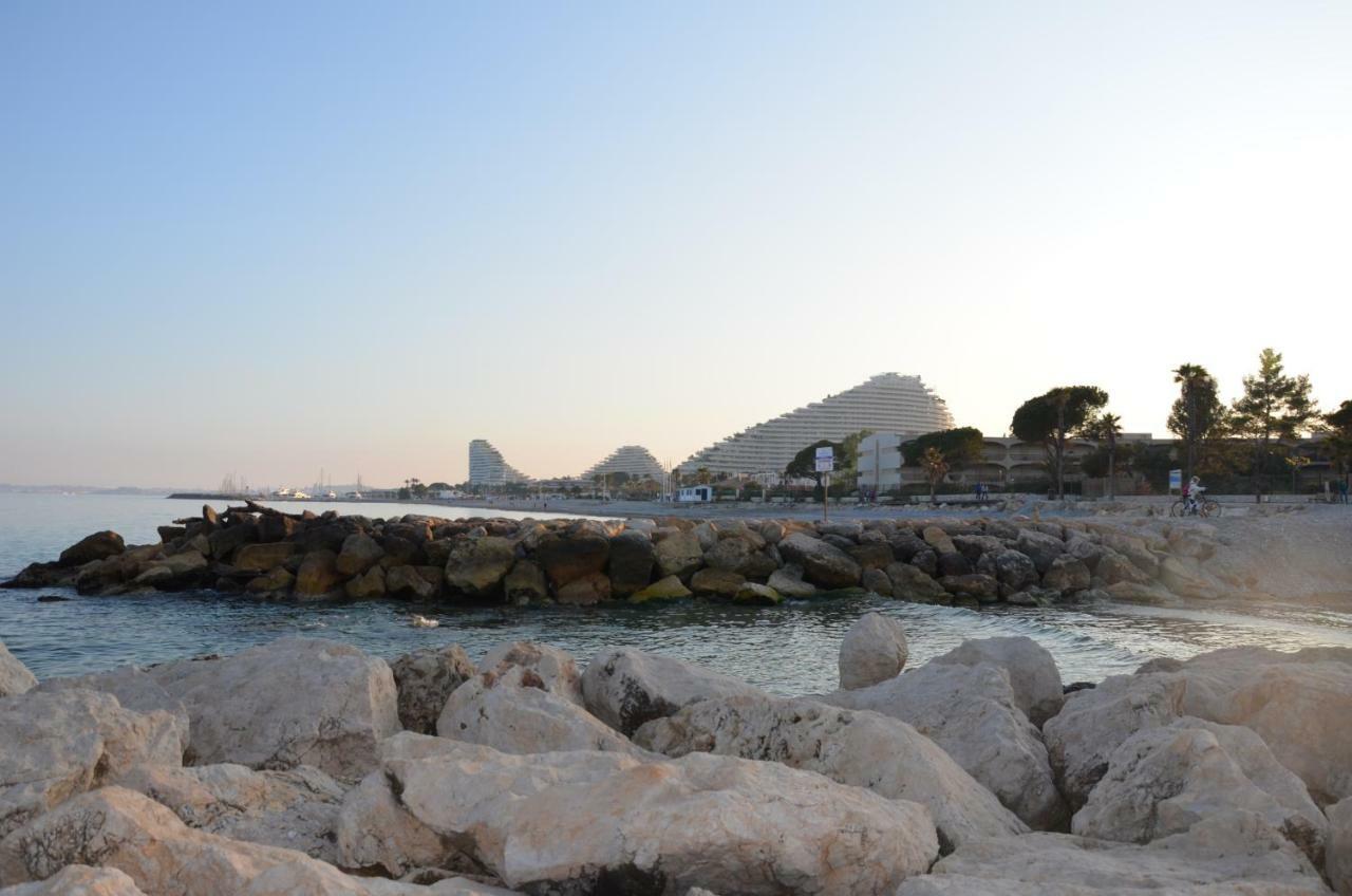 Fame - Marina Baie Des Anges *